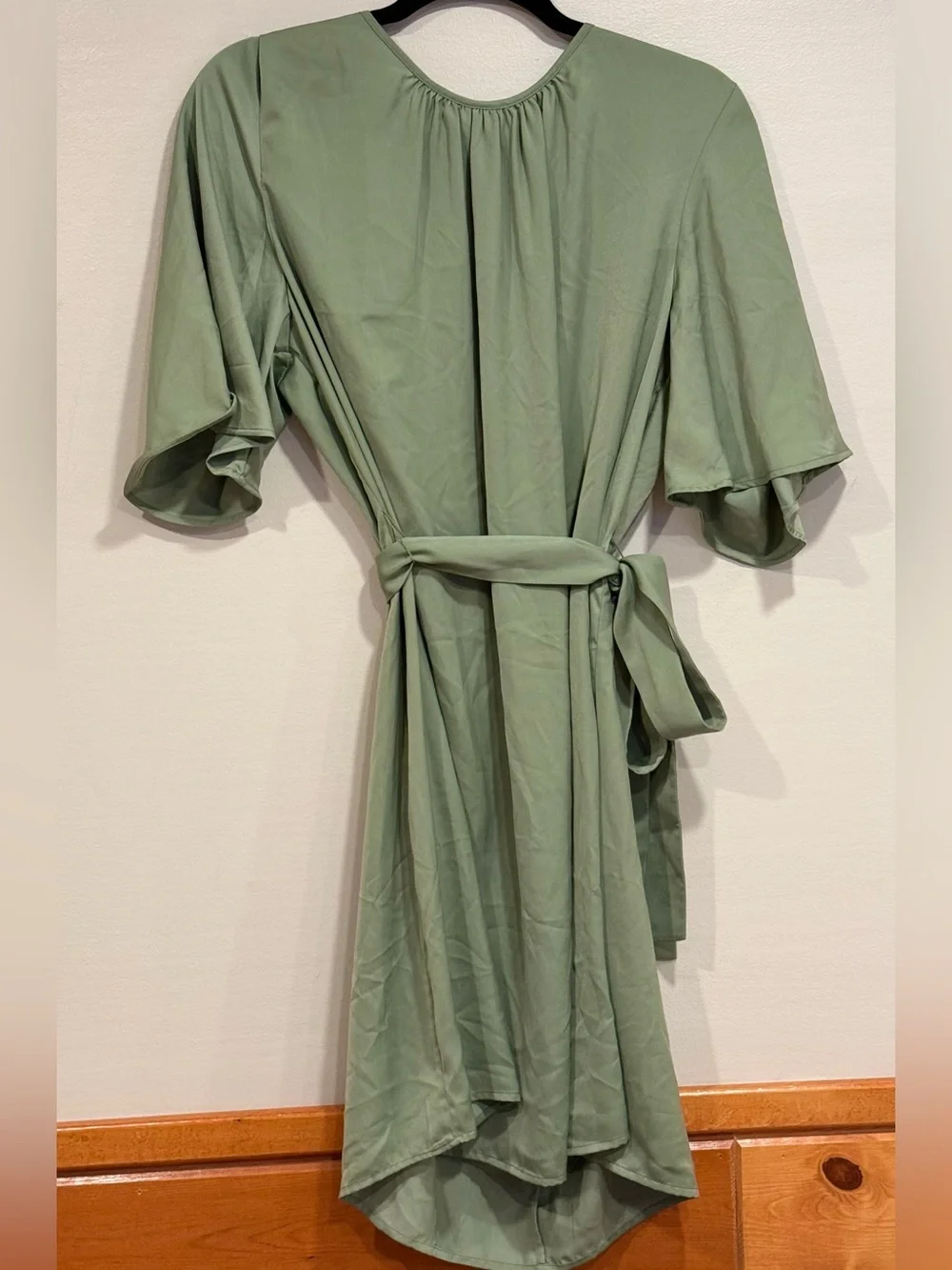 h&m sage green dress Women's Sage green MAMA Calf-length cotton dress
